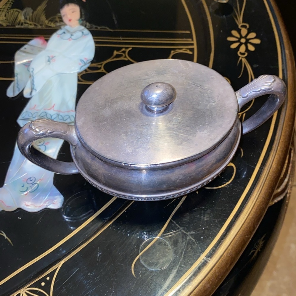 BX48 Vintage 9oz. Sugar W/ Lid 358 Reed & Barton Silver Soldered - Picture 2 of 4
